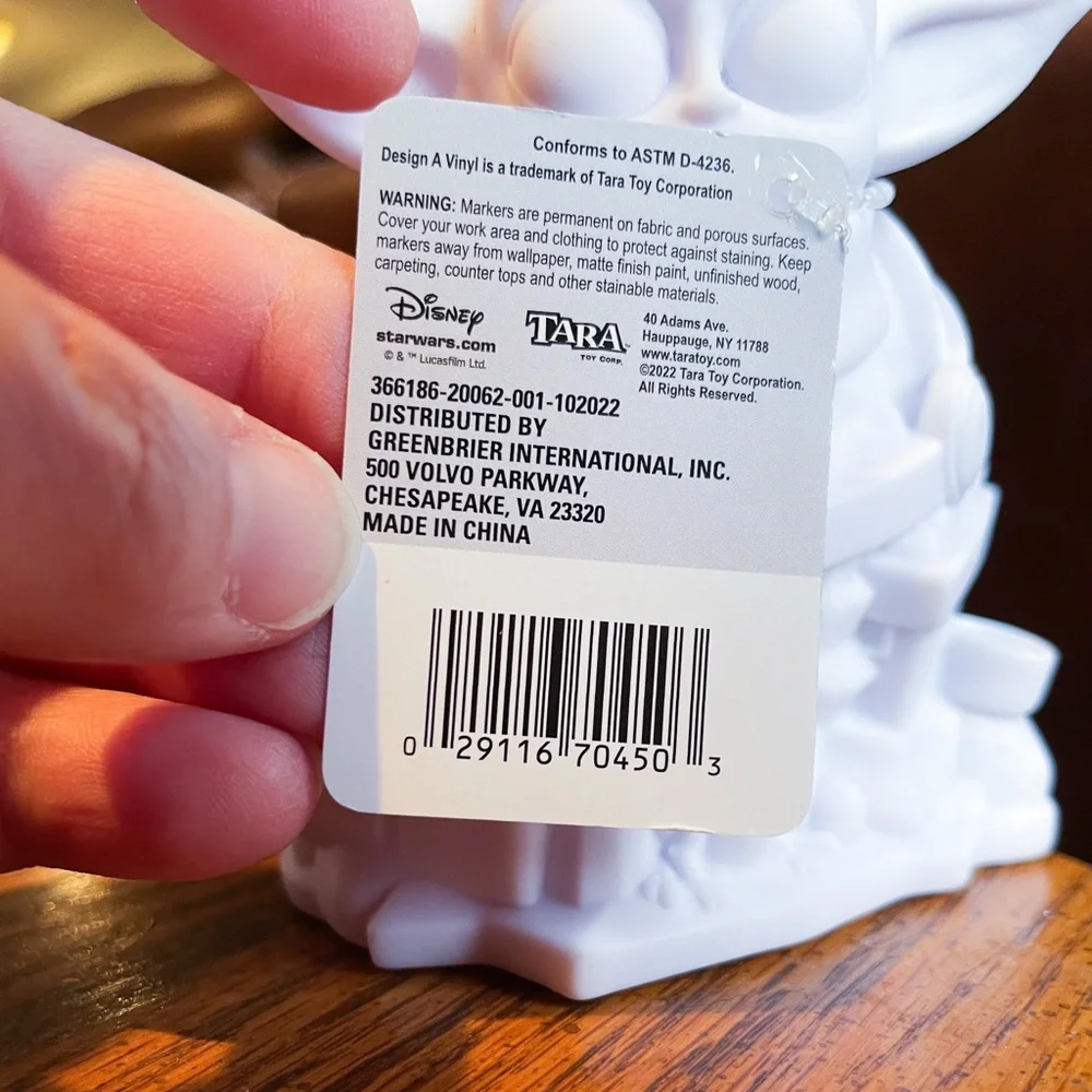 Star Wars Design a Vinyl Grogu/Baby Yoda - Figurine with Three Markers - NWT - Picture 6 of 11